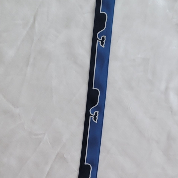 Vineyard Vines Blue Whale Belt - Picture 2 of 4